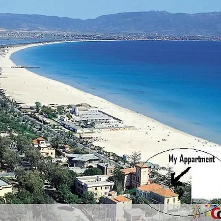 ### Sulla Al Poetto ### Apartment *